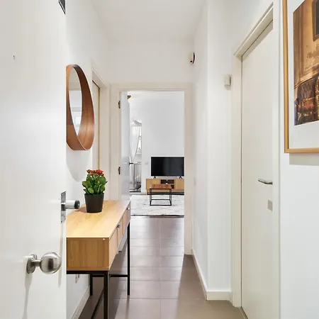 Apartment Enrique Granados *