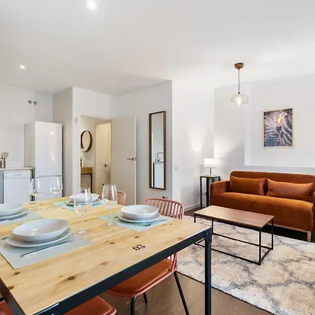 Enrique Granados Apartament Barcelona